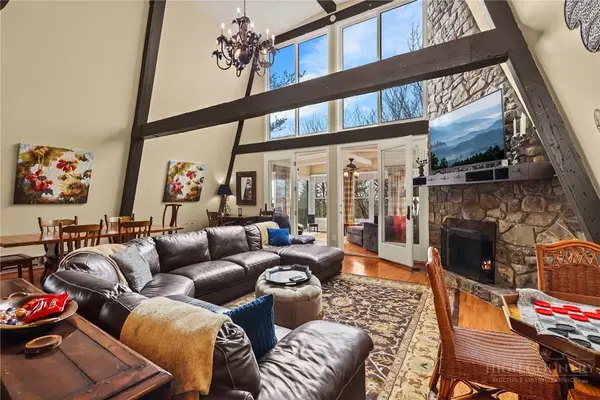 207 Pinnacle Ridge Road, Beech Mountain, NC 28604