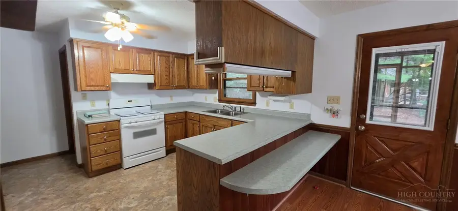 139 Little Creek Lane, Glade Valley, NC 28627 - #3