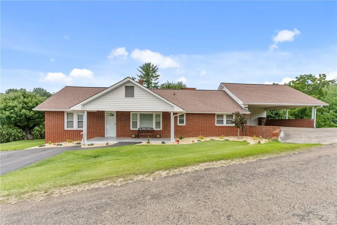290 Riverview Drive, Sparta, NC 28675 - #1