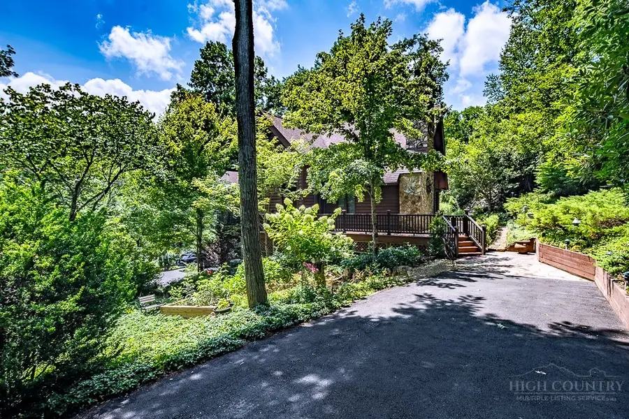 44 Warbler Lane, Newland, NC 28657 - #3
