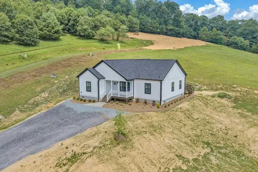 426 Fieldstone Way Way, Fleetwood, NC 28626 - #2