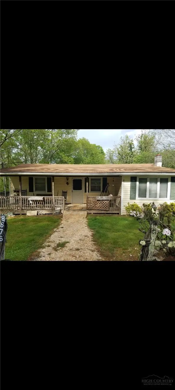 8676 Nc Hwy 183, Newland, NC 28657