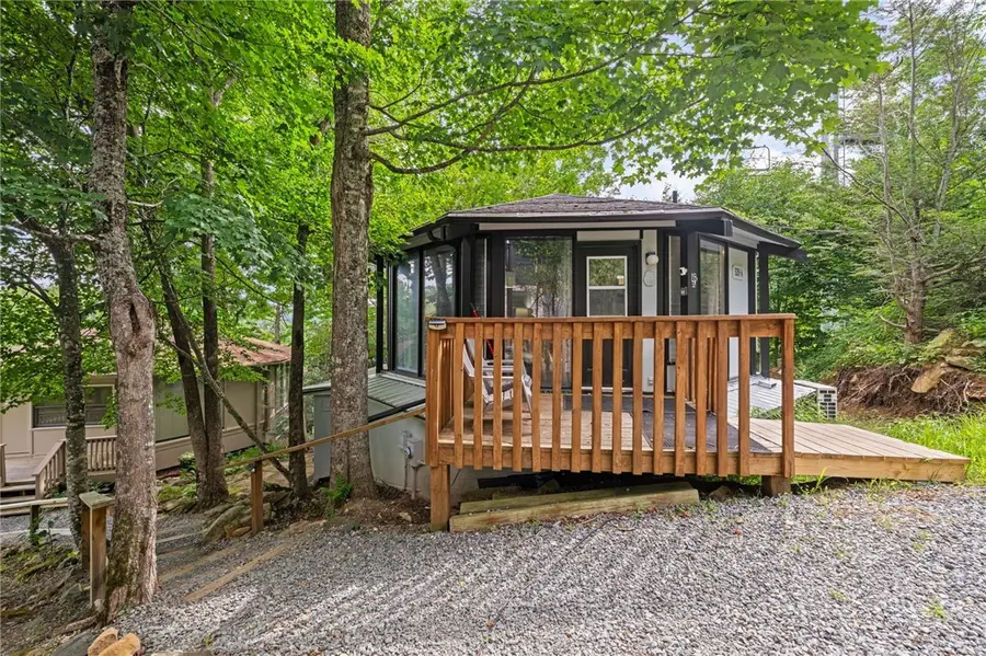 520 Briarcliff Road, Sugar Mountain, NC 28604 - #3