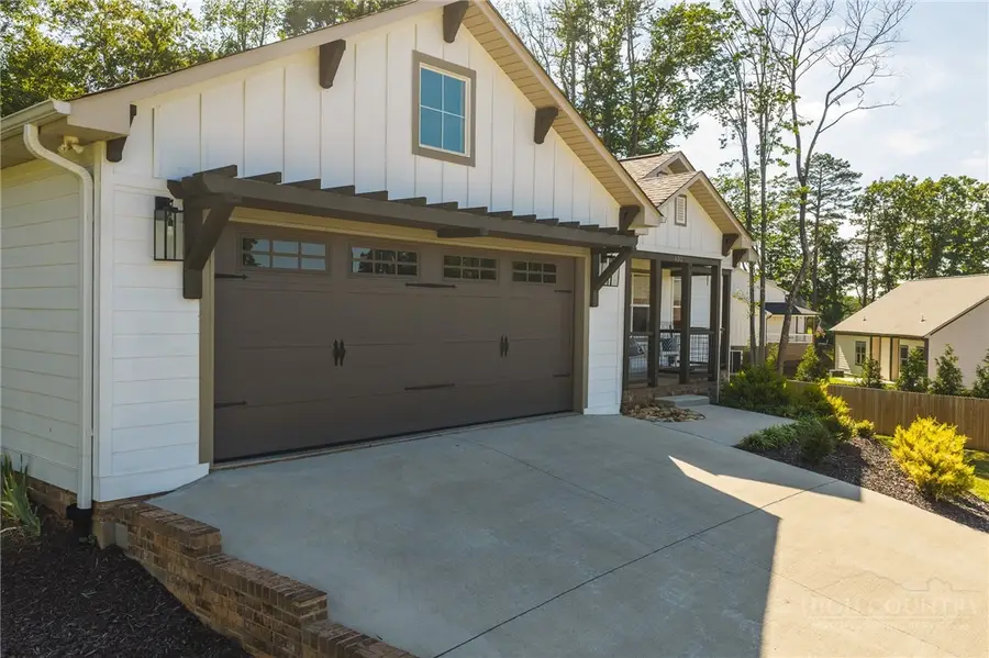 133 Maplewood Court, Hudson, NC 28638 - #2