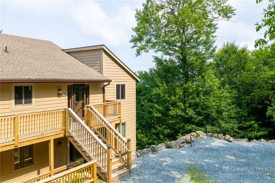 106 W Pond Creek Road #F, Beech Mountain, NC 28604 - #3