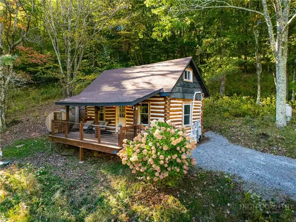 411 Apple Valley Road, Zionville, NC 28698