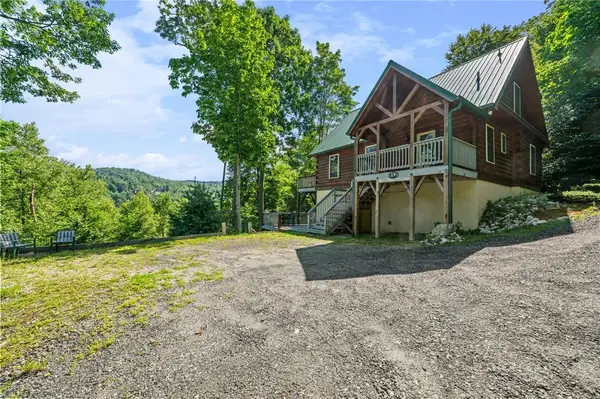 122 Shadow Stream Lane, Elk Park, NC 28622
