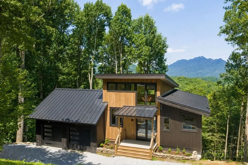 63 Two Hawks Lane, Linville, NC 28646 - #1