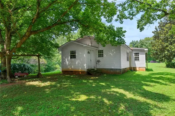 625 New Brickyard Road, North Wilkesboro, NC 28659