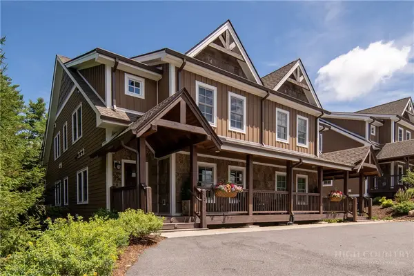 375 Chestnut Drive #1, Blowing Rock, NC 28605