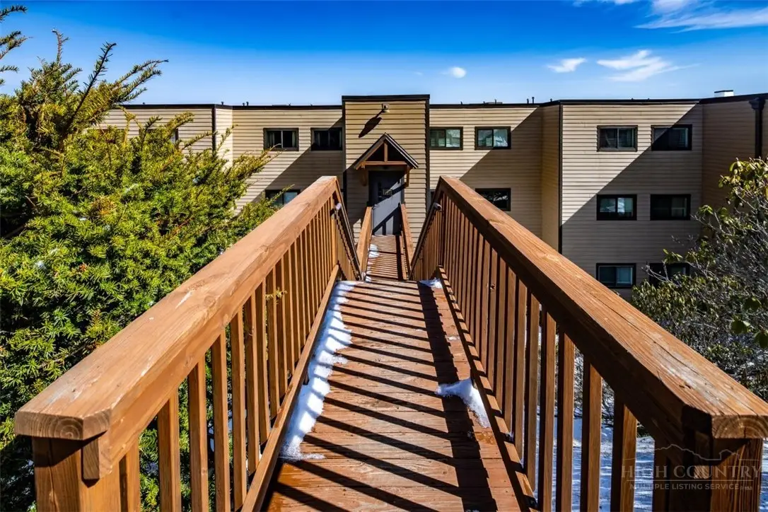 108 Sugar Ski Drive #833, Sugar Mountain, NC 28604 - #1