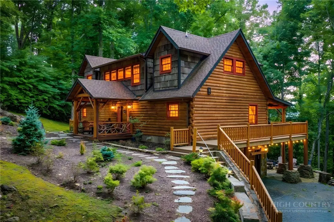 875 Eagles Nest Trail, Banner Elk, NC 28604 - #1