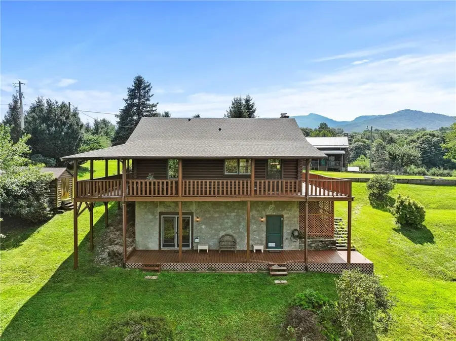 439 Apple Way Road, Blowing Rock, NC 28605 - #3