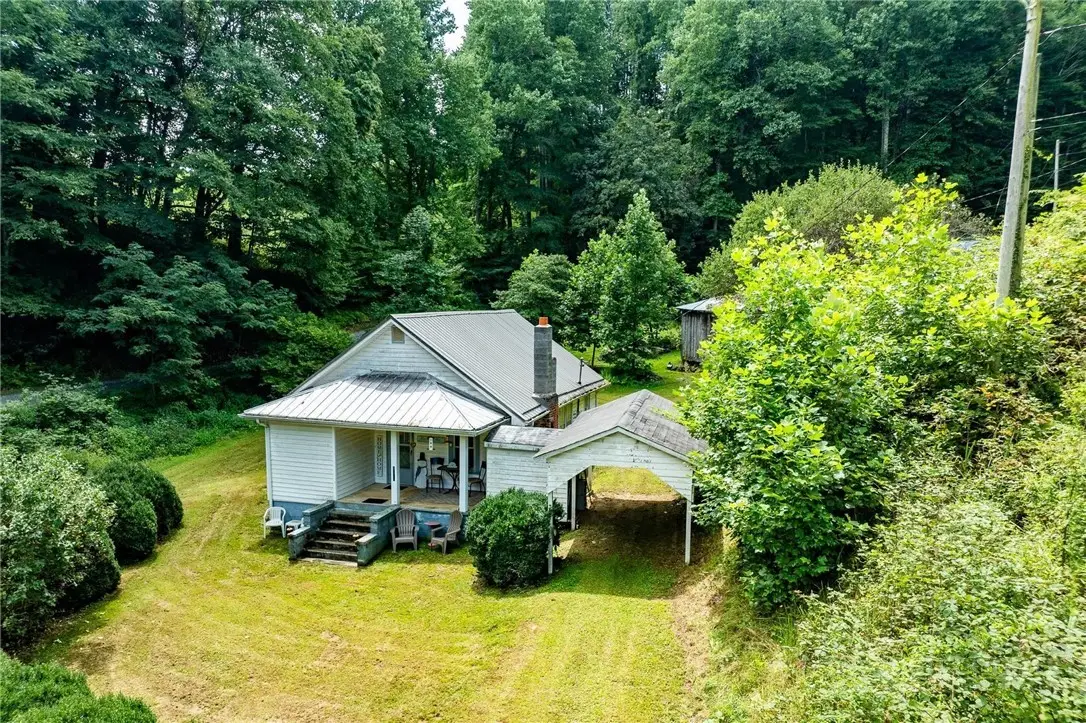 4815 Flat Springs Road, Elk Park, NC 28622 - #1