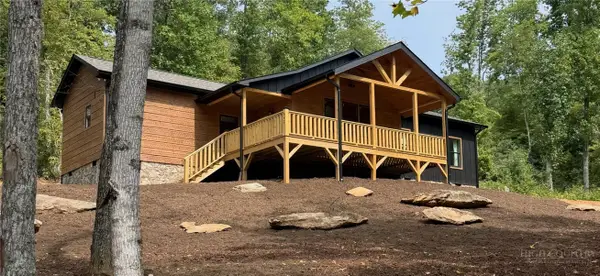 642 Woodstown Road, Todd, NC 28626