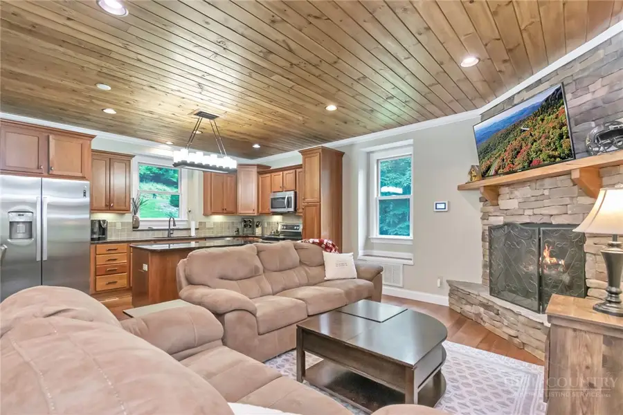 156 Spicewood Drive, Boone, NC 28607 - #2