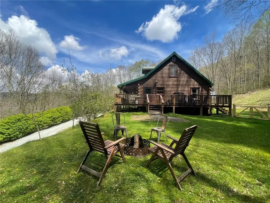 2266 Sugar Mountain First Road, Montezuma, NC 28604 - #2