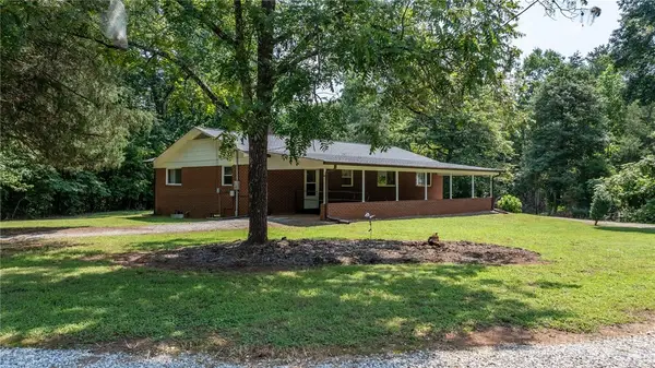 4370 Dynasty Lane, Hudson, NC 28638