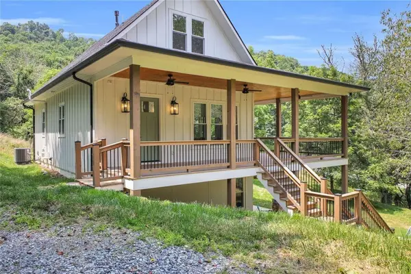 139 Nettles Ridge Road, Banner Elk, NC 28604