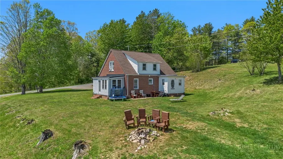 1607 Will Vannoy Road, West Jefferson, NC 28694 - #3