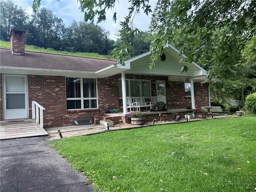 416 Greer Lane, Vilas, NC 28692 - #2