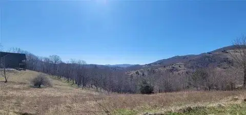 S5 Sky Rock Trail, Banner Elk, NC 28604