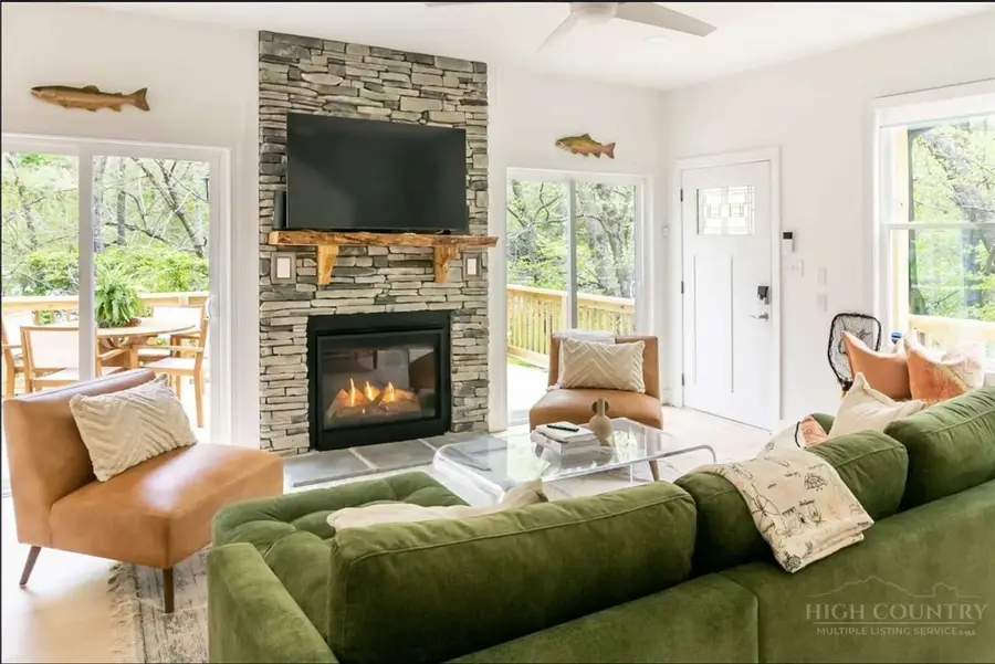 158 River View Lane, Blowing Rock, NC 28605 - #3