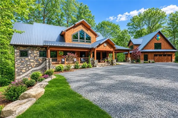 597 Auborn Trivette Road, Sugar Grove, NC 28679