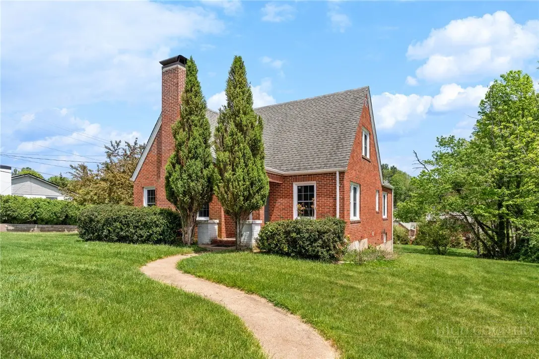 306 Wilton Avenue, West Jefferson, NC 28694 - #1