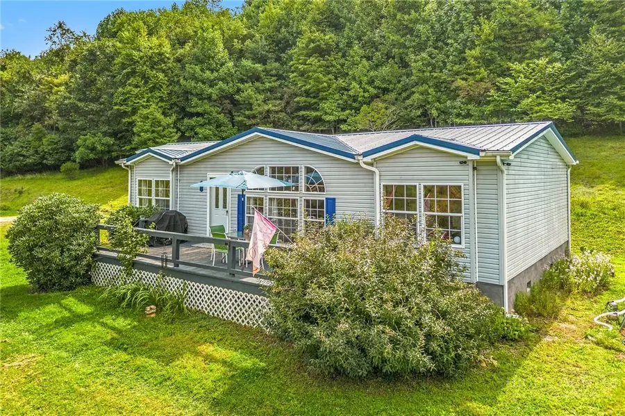 447 John Baker Road, Crumpler, NC 28617 - #2