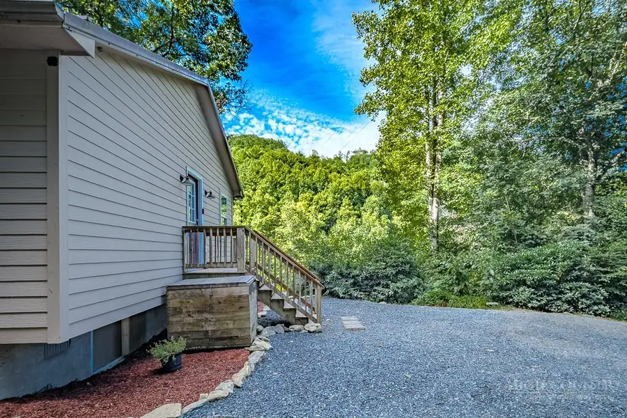 1401 Laurel Creek, Sugar Grove, NC 28679 - #2