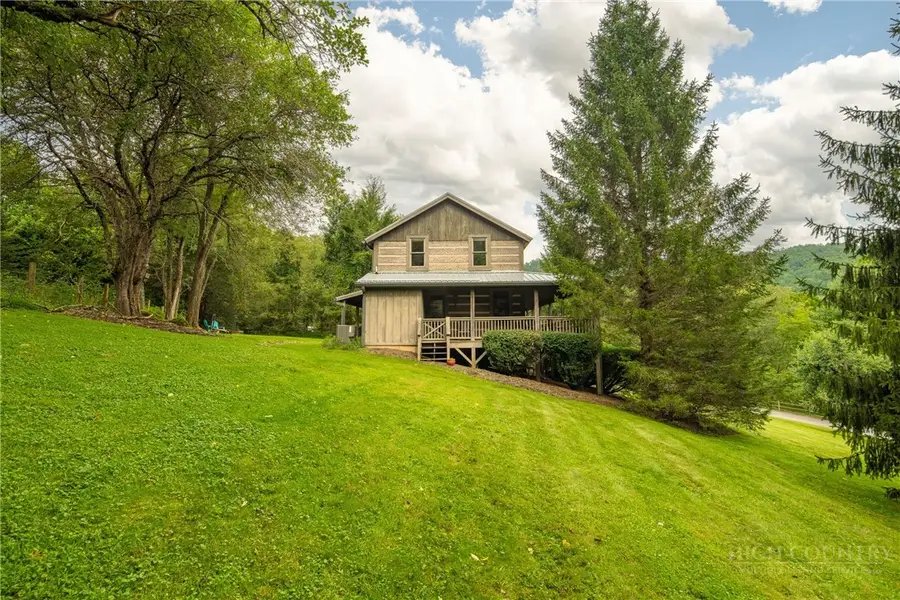 276 E Rivers Edge, Boone, NC 28607 - #2