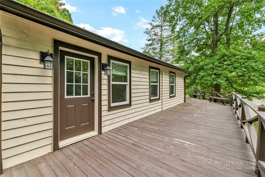 7 Legra Road, Grassy Creek, NC 28631 - #2