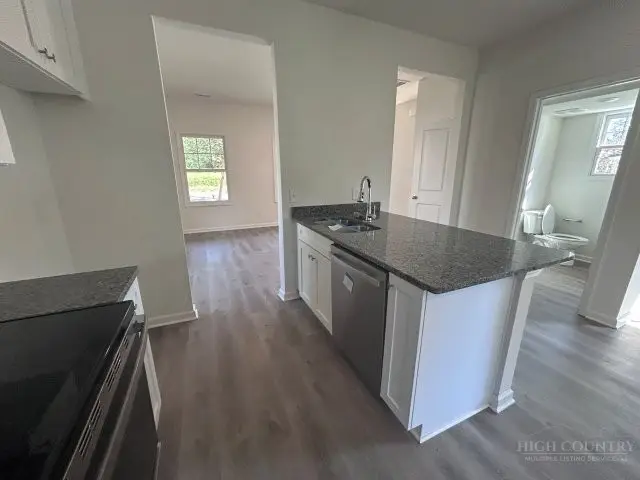 523 W Front Street, Statesville, NC 28677 - #3