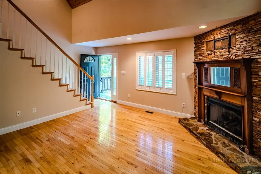 101 Sage Knoll, Beech Mountain, NC 28604 - #3