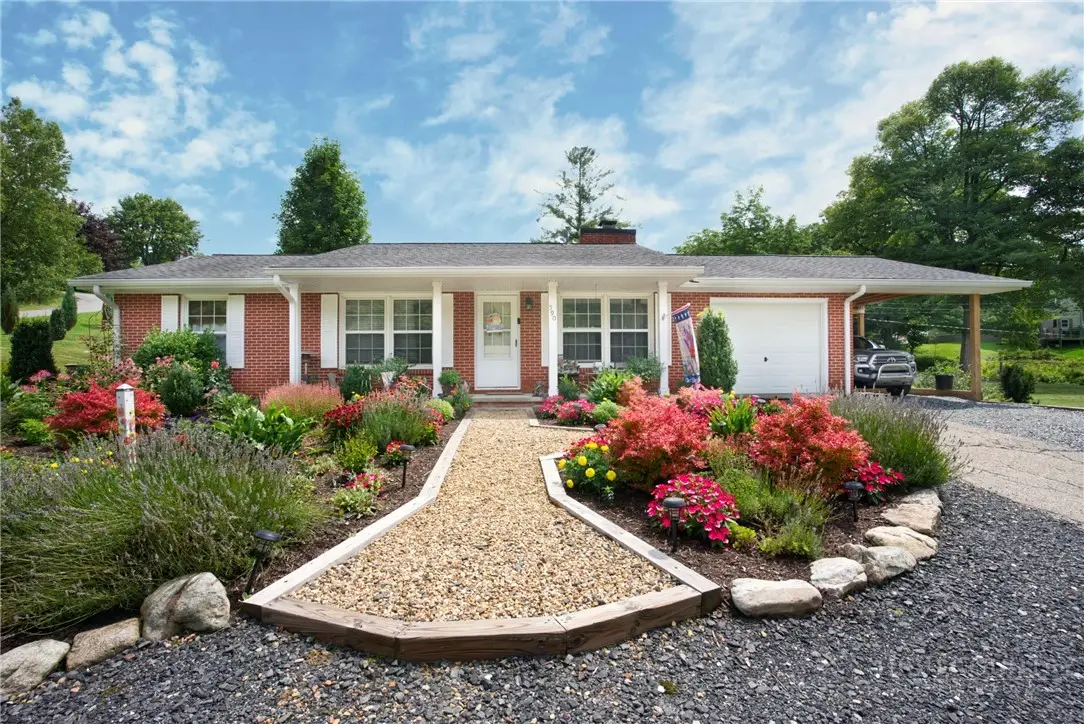 590 Cranberry Street, Newland, NC 28657 - #1