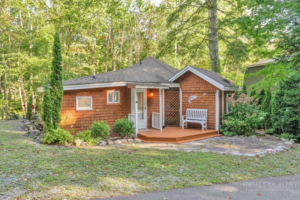 200 River Road 2, Banner Elk, NC 28604 - #1