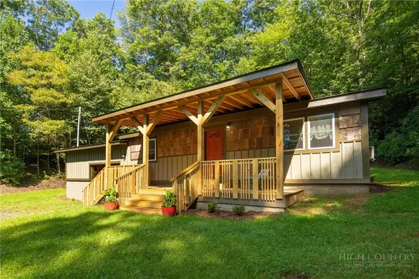 190 Hummingbird Lane, Fleetwood, NC 28626