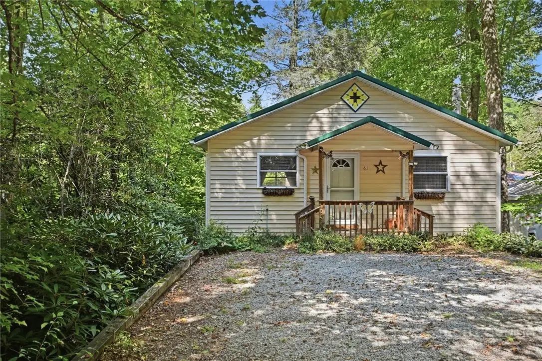 61 Fox Hill Loop, Newland, NC 28657 - #1