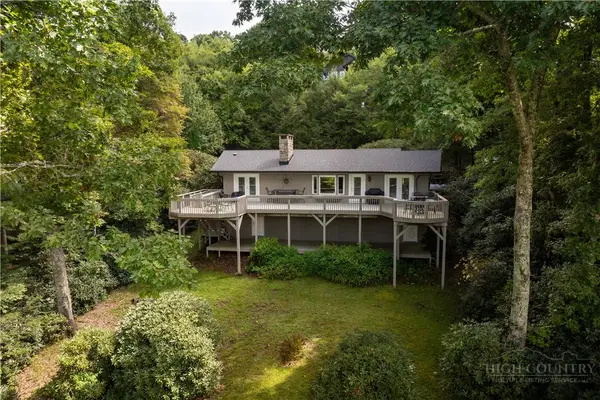 362 Mistletoe Lane, Blowing Rock, NC 28605