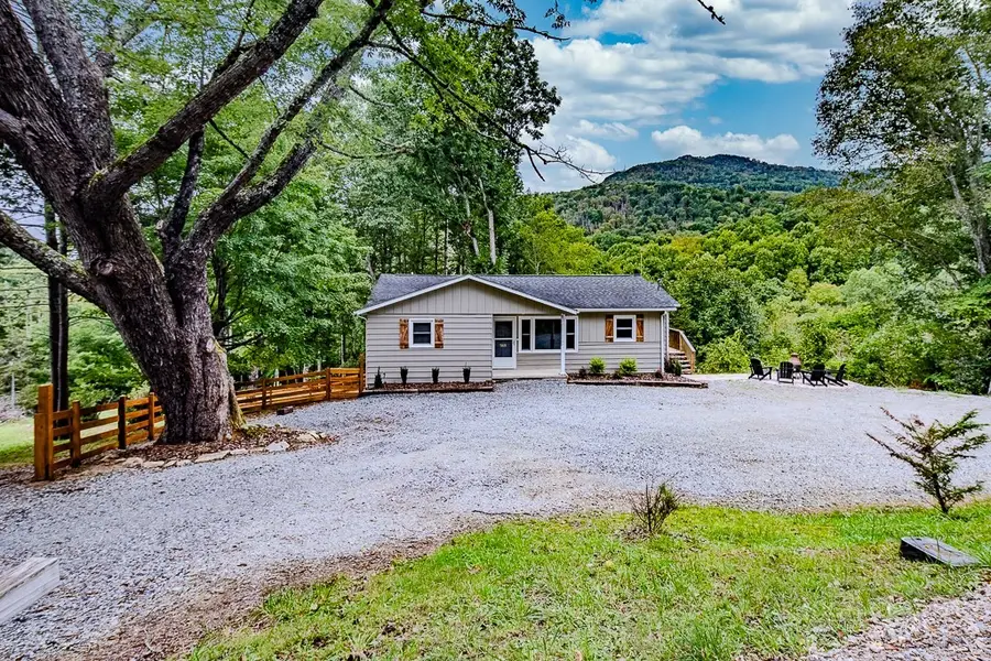 569 Klonteska Drive, Banner Elk, NC 28604 - #2