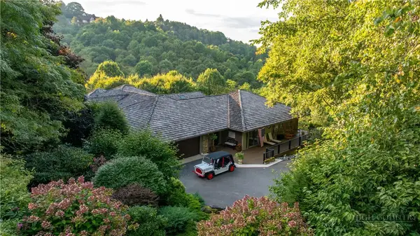 131 Meadowlark Lane, Banner Elk, NC 28604