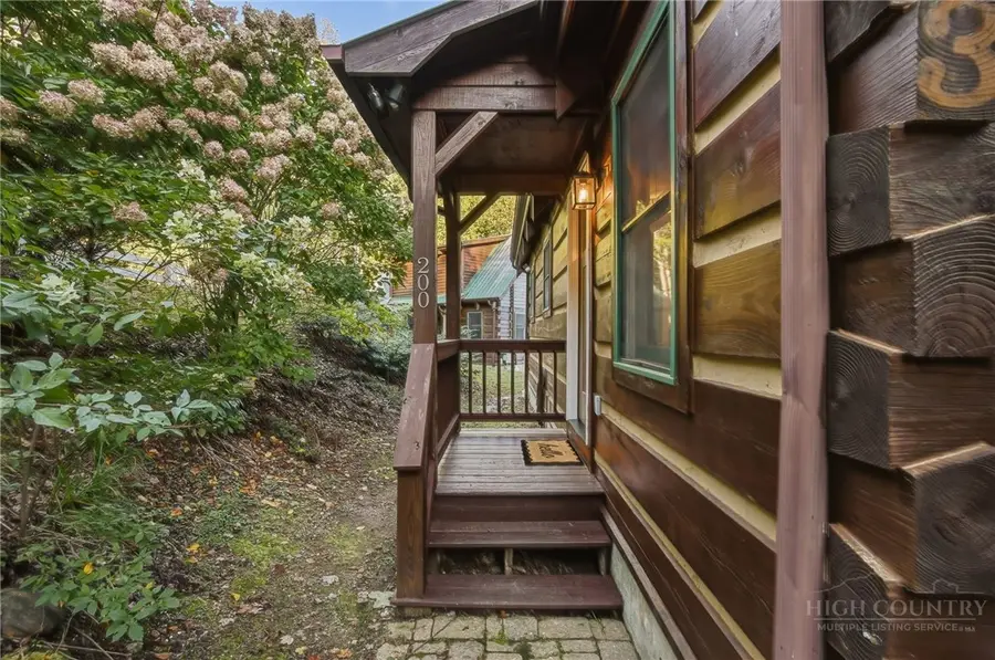 200 Apple Ridge Lane, Blowing Rock, NC 28605 - #2