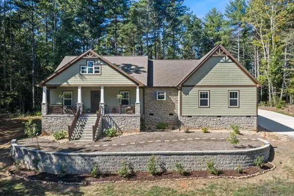 767 Wolfpack Drive, West Jefferson, NC 28694