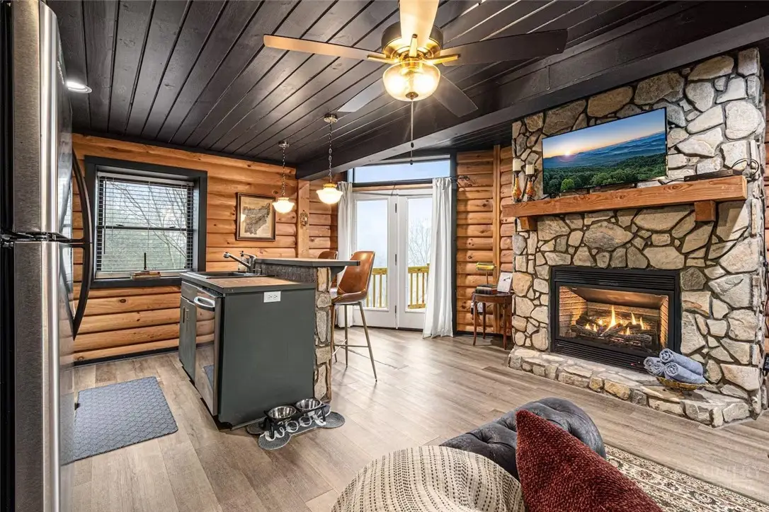 232/246 Copper Springs Drive, Boone, NC 28607 - #1