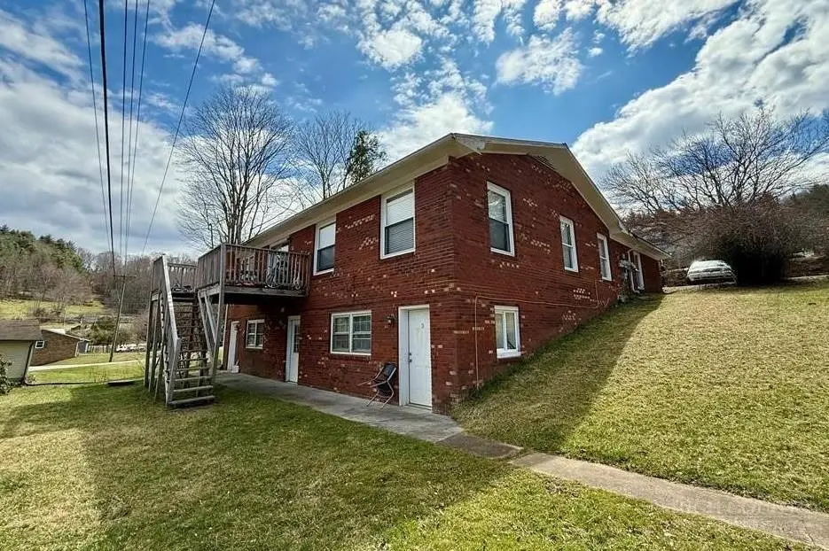 210 Howards Creek Road, Boone, NC 28607 - #1