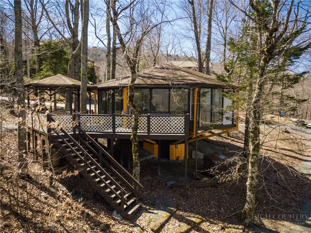 240 Birchwood Lane, Beech Mountain, NC 28604 - #1