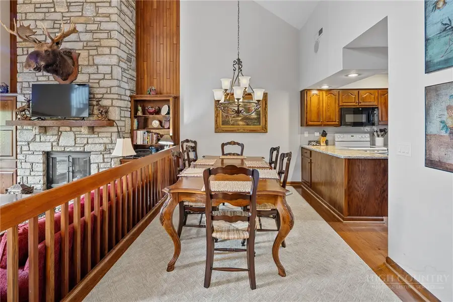 160 Manor View Lane (12.5% Share)apt#5 Appalachian #5, Blowing Rock, NC 28605 - #3