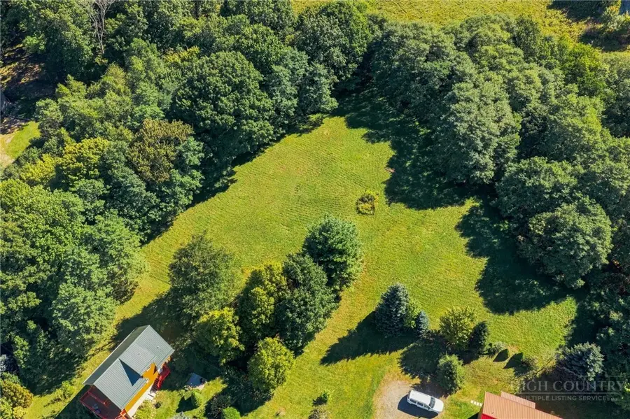190 Camelot Drive, Banner Elk, NC 28604 - #2
