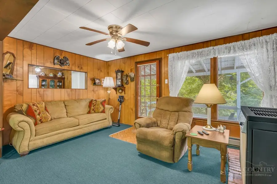 2850 Henson Creek, Newland, NC 28657 - #3